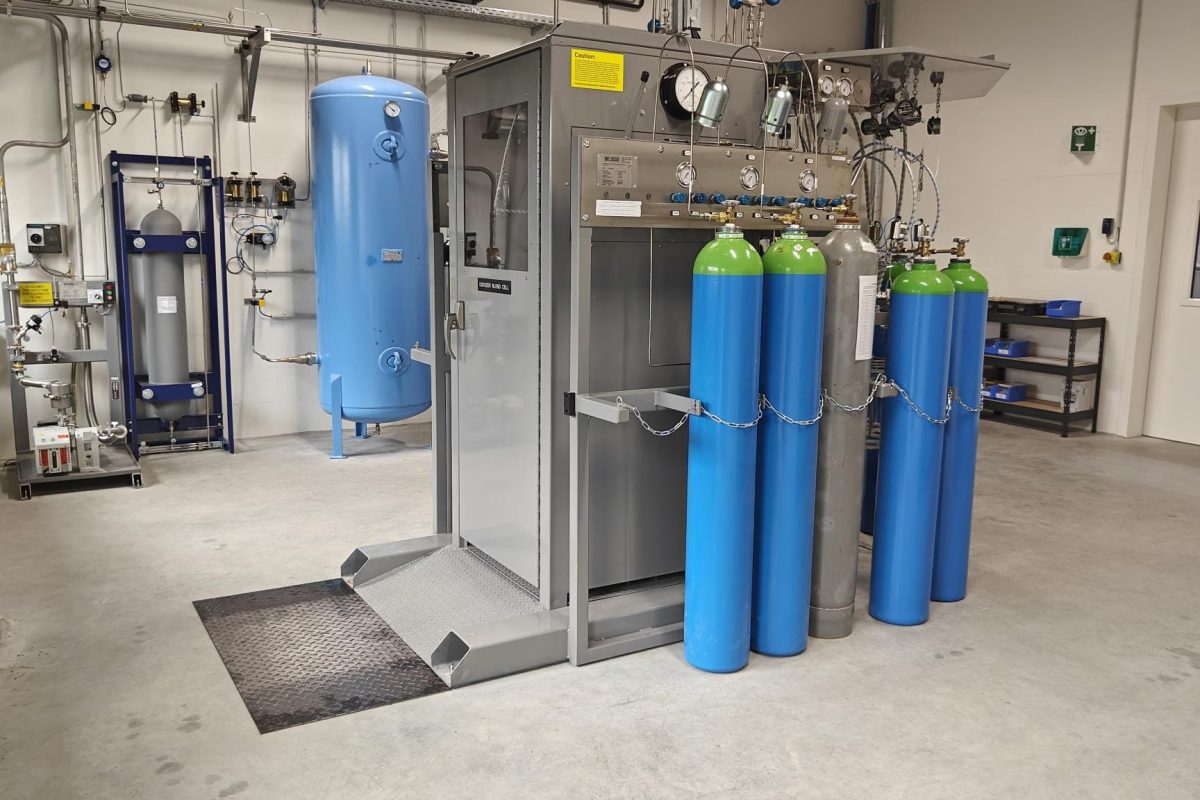 Speciality Gas Filling Solutions & Cylinder filling systems